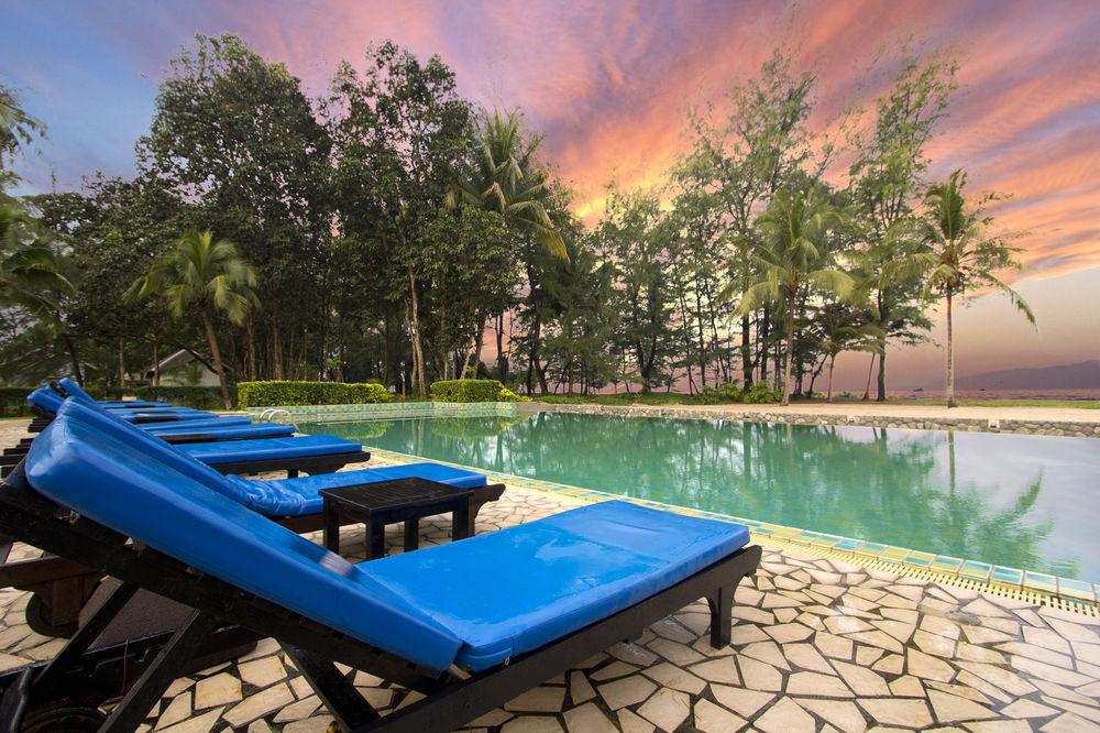 D Varee Mai Khao Beach Buitenkant foto