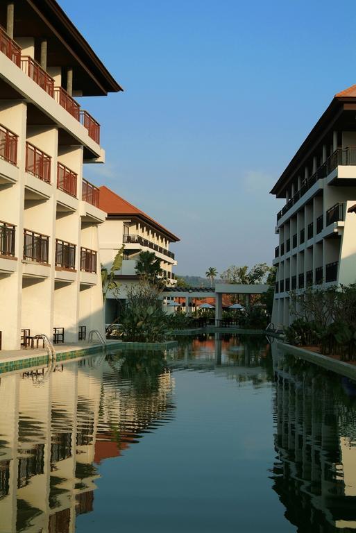D Varee Mai Khao Beach Buitenkant foto